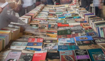 Book-stall-South-Bank